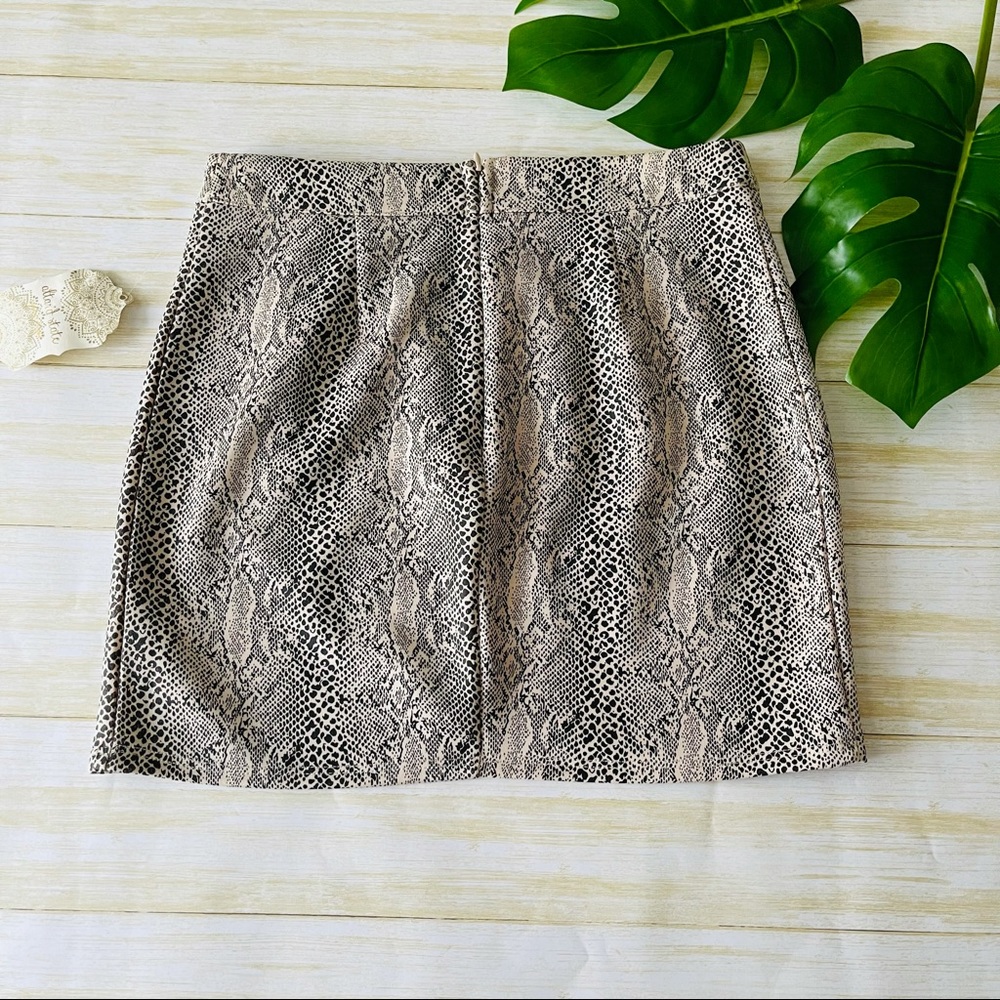 NEW WITH TAG - Altar’d State Shae Snakeskin Skirt - Small - Picture 2 of 5